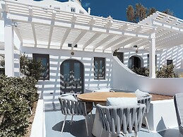 IKIES Santorini