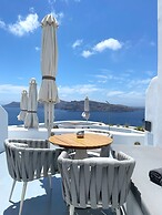 IKIES Santorini