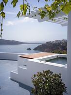 IKIES Santorini