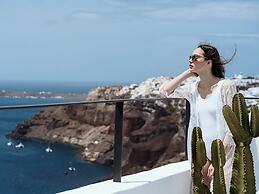 IKIES Santorini