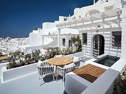 IKIES Santorini