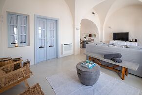 IKIES Santorini