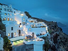 IKIES Santorini