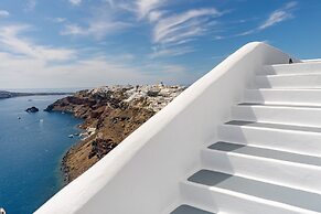 IKIES Santorini