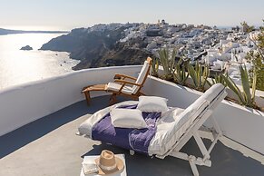 IKIES Santorini