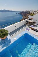 IKIES Santorini