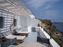 IKIES Santorini