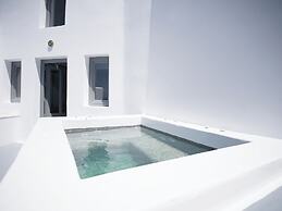 IKIES Santorini