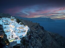 IKIES Santorini