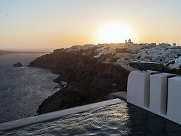 IKIES Santorini