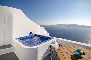 IKIES Santorini