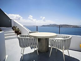 IKIES Santorini