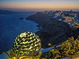 IKIES Santorini