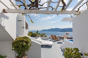 IKIES Santorini