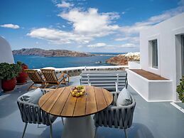 IKIES Santorini