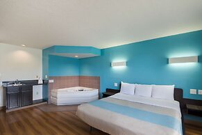 Motel 6 Rothschild, WI