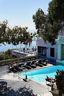 The Twelve Apostles Hotel and Spa