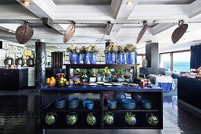 The Twelve Apostles Hotel and Spa