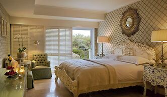 The Twelve Apostles Hotel and Spa