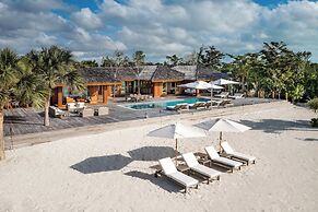 COMO Parrot Cay