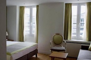 WHO - Windsor Hotel Opera