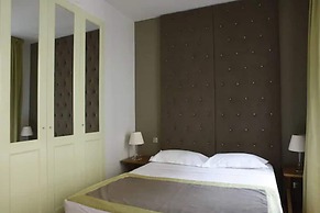 WHO - Windsor Hotel Opera