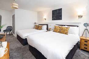 Boars Head Hotel