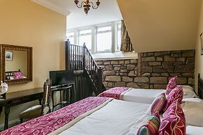 Dalhousie Castle