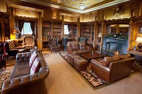 Dalhousie Castle