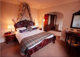 Dalhousie Castle