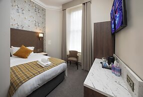Albany Hotel