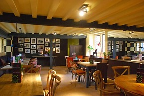 The Broadway Hotel