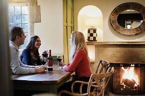 Bear of Rodborough Hotel