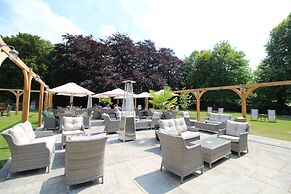 Bear of Rodborough Hotel