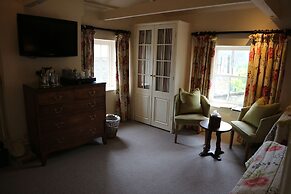 Bay Tree Hotel