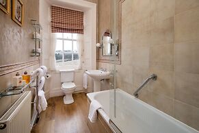 Cringletie House Hotel