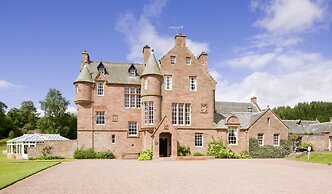 Cringletie House Hotel