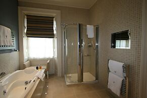 Cringletie House Hotel