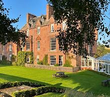 Cringletie House Hotel