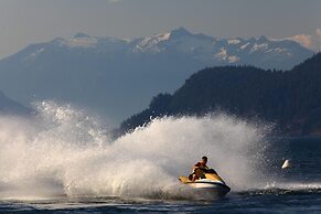 Harrison Hot Springs Resort and Spa