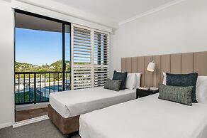 Mantra Coolangatta Beach