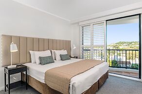Mantra Coolangatta Beach