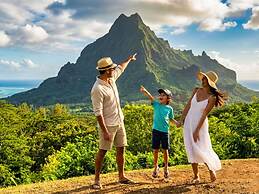 Sofitel Kia Ora Moorea Beach Resort