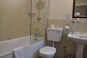 Noel Arms Hotel