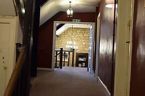 Noel Arms Hotel