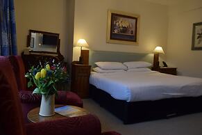 Noel Arms Hotel