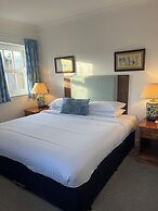 Noel Arms Hotel
