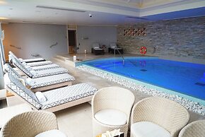 Noel Arms Hotel