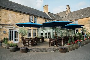 Noel Arms Hotel