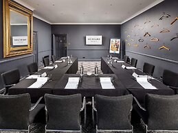 Mercure Oxford Hawkwell House Hotel